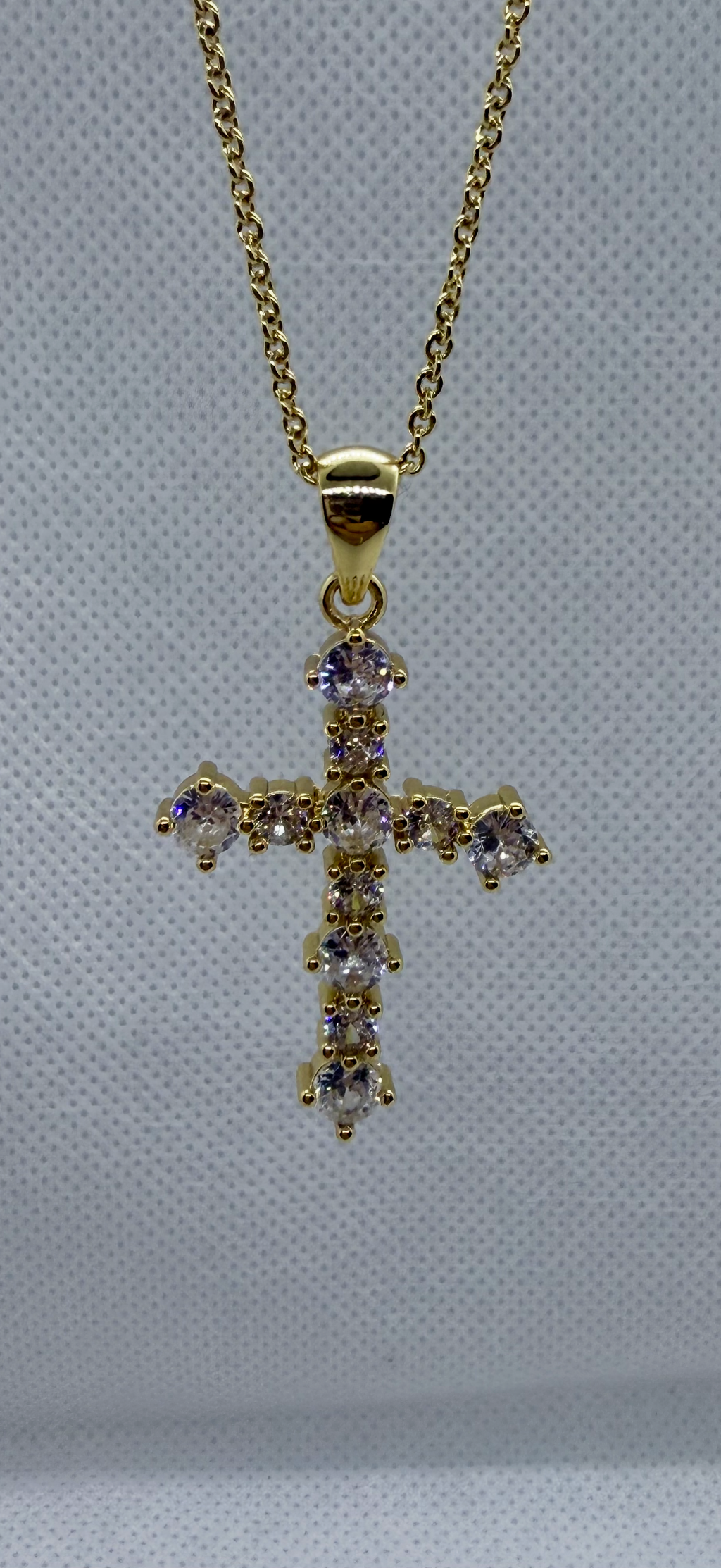 Chaîne Croix – Plaqué Or & Zircon