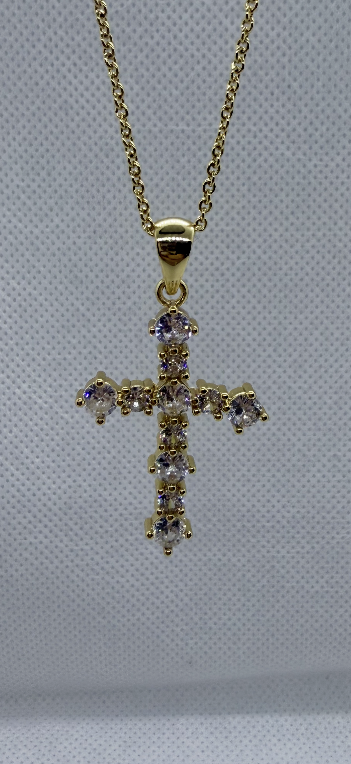 Chaîne Croix – Plaqué Or & Zircon