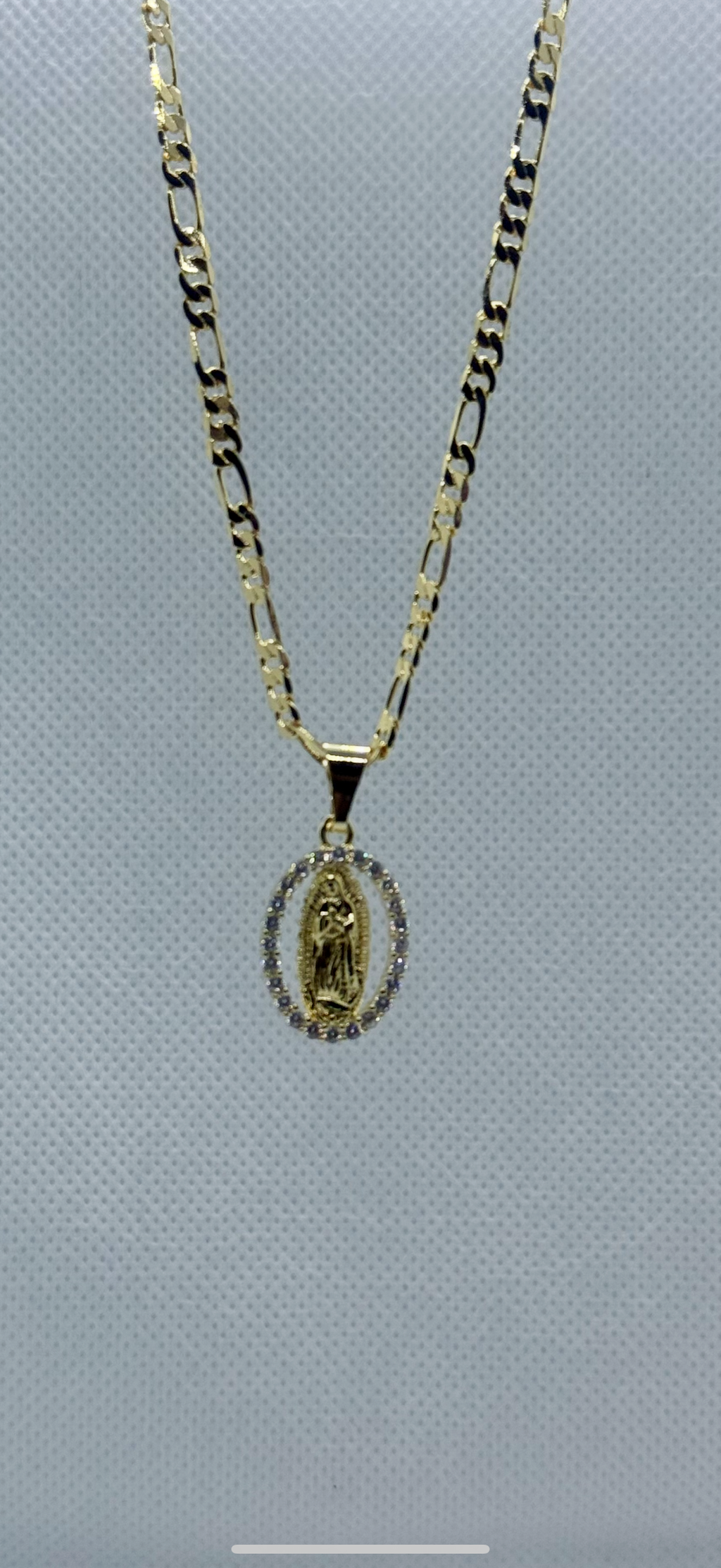 Chaîne à Maille – Vierge Marie Plaqué Or & Zircon